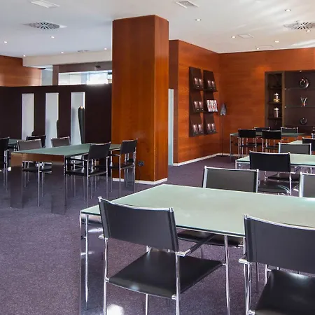 Hotel Estacion 4*