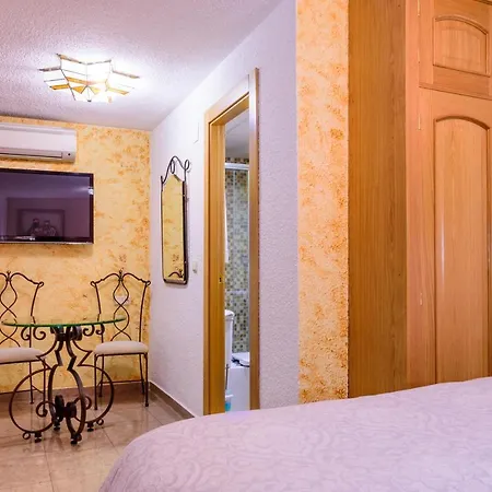Casa De Reyes 2* Гранада