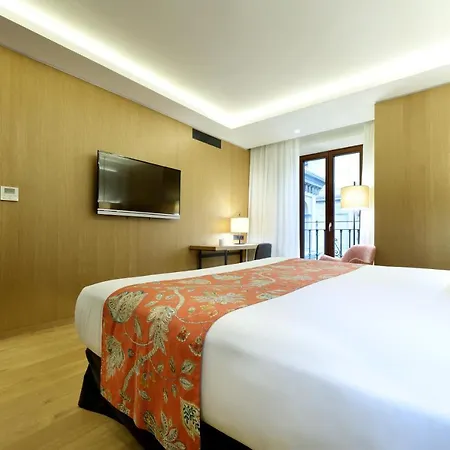 Hotel Aurea Catedral By Eurostars Company
