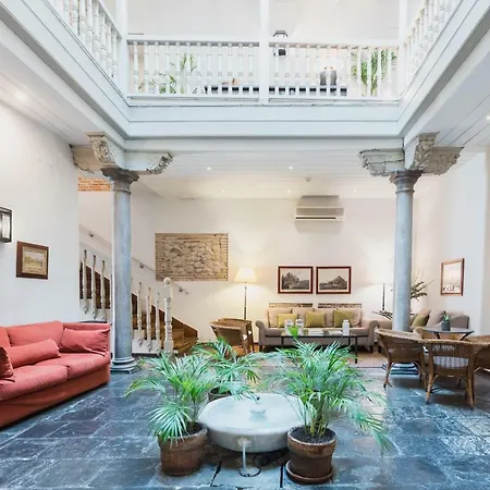 Palacio De Navas 3* Granada