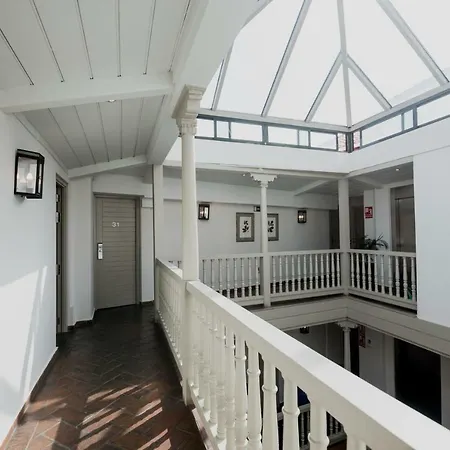 Hotel Palacio De Navas 3*