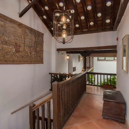 Casa Del Capitel Nazarí 3* Granada