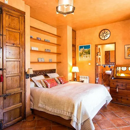 Casa Horno Del Oro 3* Granada