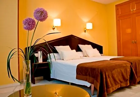 Hotel Porcel Navas Granada