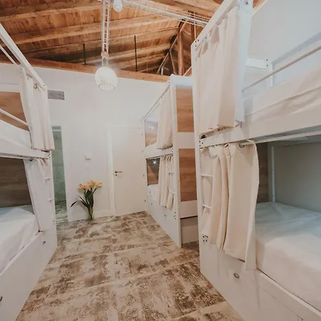 Hostal 4u