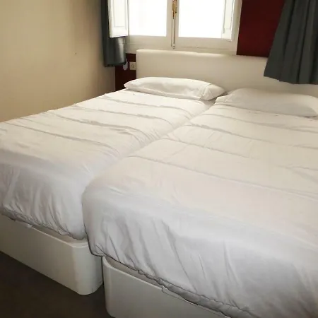 Apartment Valentina Deluxe 3000 *