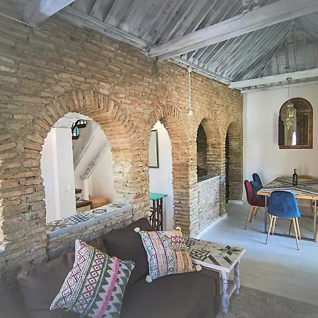 Puertas Del Albaicín Granada