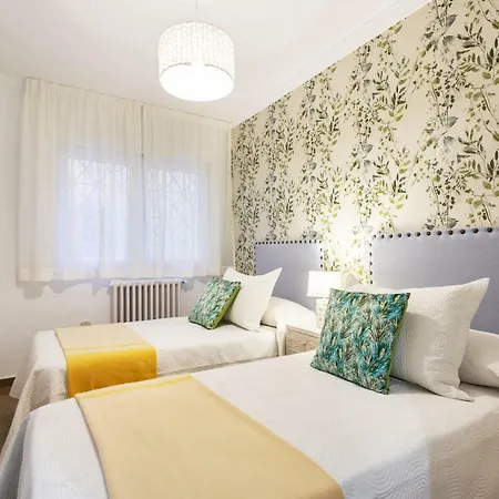 Genteel Puerta Real Apartamento Granada