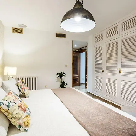 Apartamento Genteel Puerta Real *