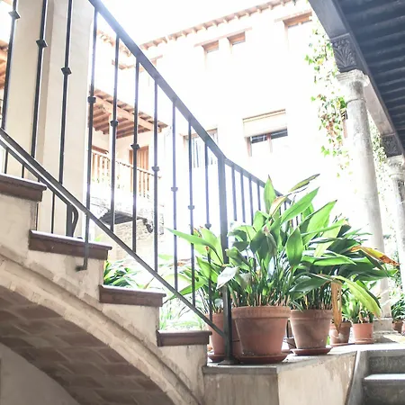 Oda ve Kahvaltı Abadia