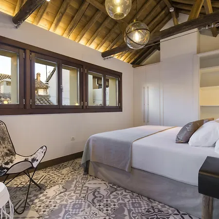 Shine Alcaiceria Apart Otel 4*