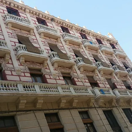 El Palacio De La Sultana Granada