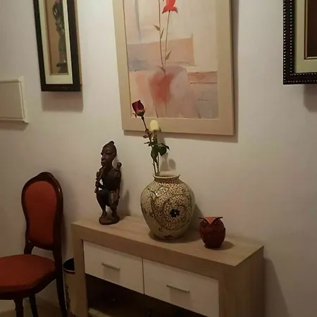 With 4 Bedrooms In Granada, With Wonderful View, Furnis * Granada