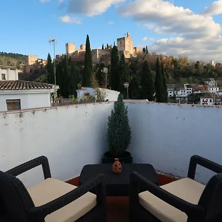 Casa Del Aljarife 3* Granada