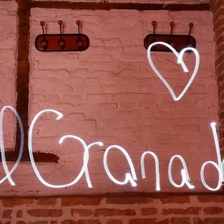 Hostel El Granado *