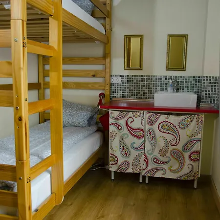 Hostel El Granado *