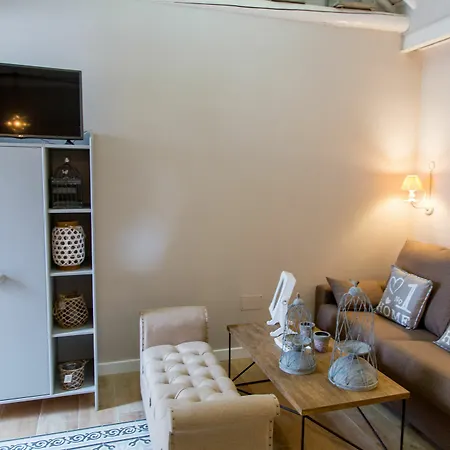Palacio Almagra Apartamento *