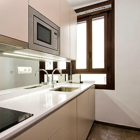 Gran Via Luxury 3br *