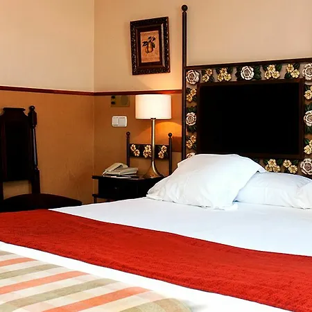 Hotel Leonardo 4*