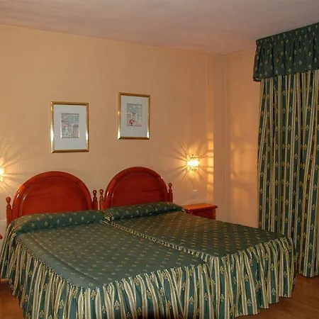Catalonia 4*