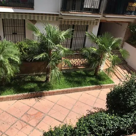 Apartamento Conjunto Altos De Vista Nevada,nº11,portal 7,1ºa. Granada