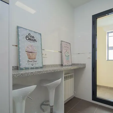 Apartamento Enjoygranada Arabial 5a - Pool & Free Parking Granada