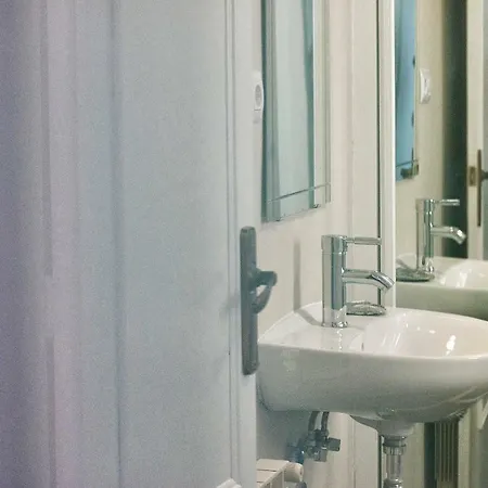 Tuguest Aben Humeya Apartamento
