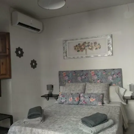 Casa Adela Y Miguel
