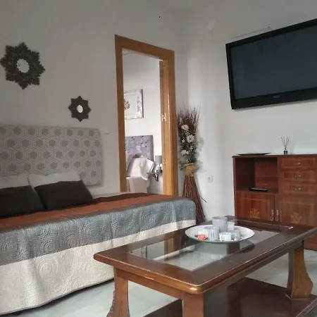 Casa Adela Y Miguel