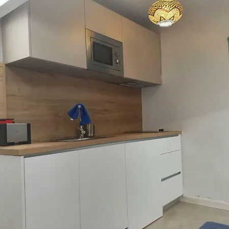 Puertas Del Albaicin Apartment *