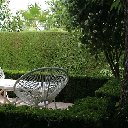 El Jardin De La Abuela