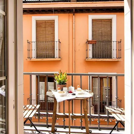 Deluxe * Granada