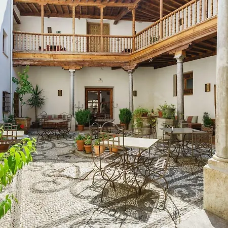 Palacio Conde De Cabra * Granada