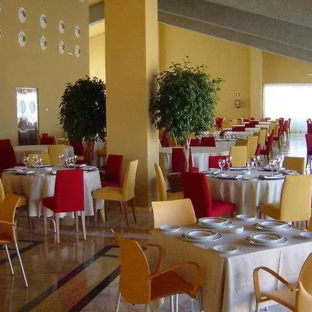 Cear Juan Carlos I Hotel 3*