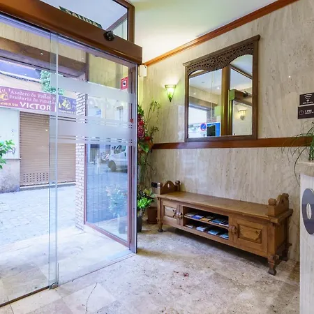 Boutique Reina Mora Hotel