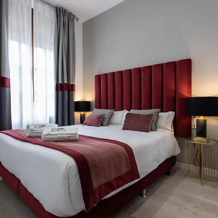 Bibo Plaza Nueva Aparthotel