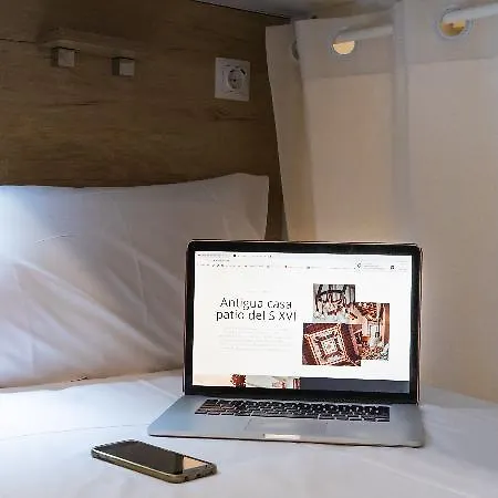 Hostal 4u Granada