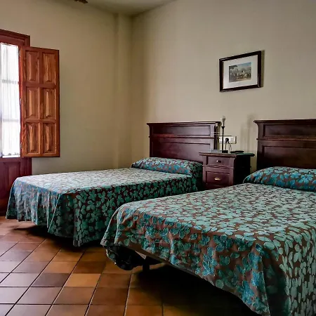 Otel Almona