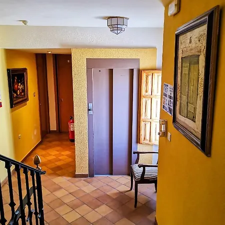 Almona Otel Granada