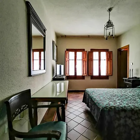 Otel Almona
