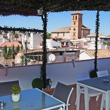 Casa vacanze Madinat Garnata, Parking & Rooftop Terrace *