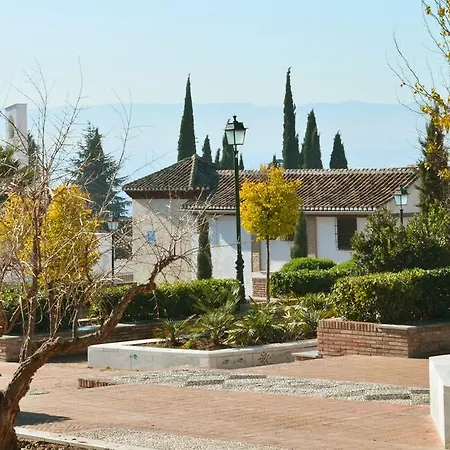 Santa Isabel La Real Otel 3*