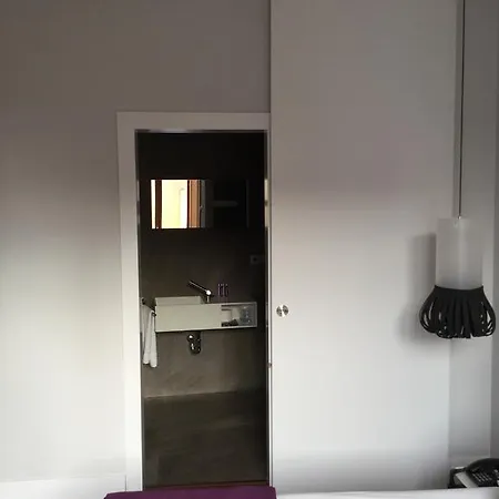 Khu 3* Granada