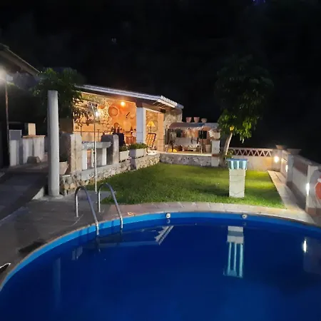 Hébergement de vacances Casa Gaspar, Alojamiento Rural Con Vistas Al Mar En Paraje Natural *