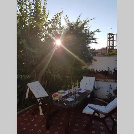 Hébergement de vacances Casa En Con Hermoso Jardin, Parking Calle *