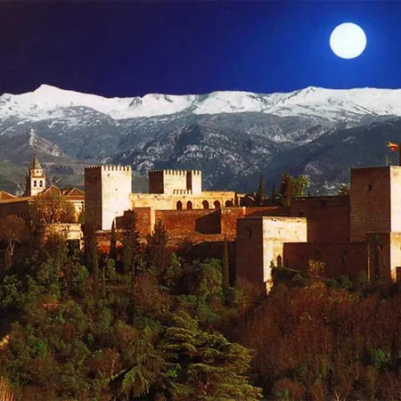 Luminoso Apartamento A 10 Minutos Del Centro Apartment Granada
