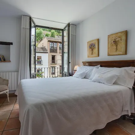 Rosa De Oro Otel