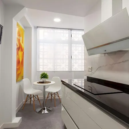 Apartament Mariana Pineda Centro *