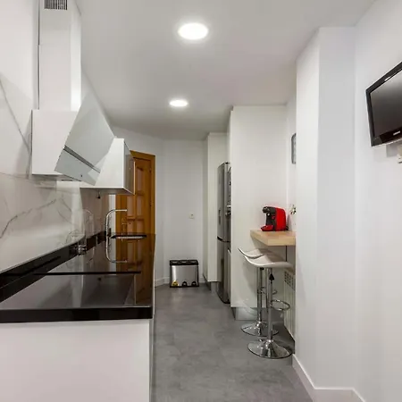 Apartament Mariana Pineda Centro *