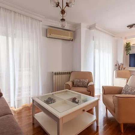 Apartament Mariana Pineda Centro *